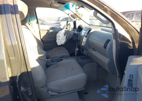 2015 Nissan Frontier Desert Runner/S/Sl/Sv z USA, uszkodzony, nr VIN 1N6AD0ER3FN742238